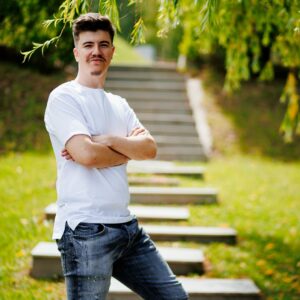 Cătălin Vasile Gavriș – vocea care se face înțeleasă prin semne