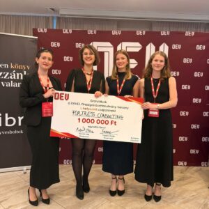 A BBTE közgazdász hallgatói győztek, és második helyezést is szereztek Budapesten, a legrangosabb magyar nyelvű esettanulmány-versenyen!