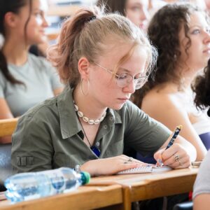 Közel 200 erdélyi középiskolást látott vendégül a BBTE magyar tagozata a Középiskolások Hosszú Hétvégéjén